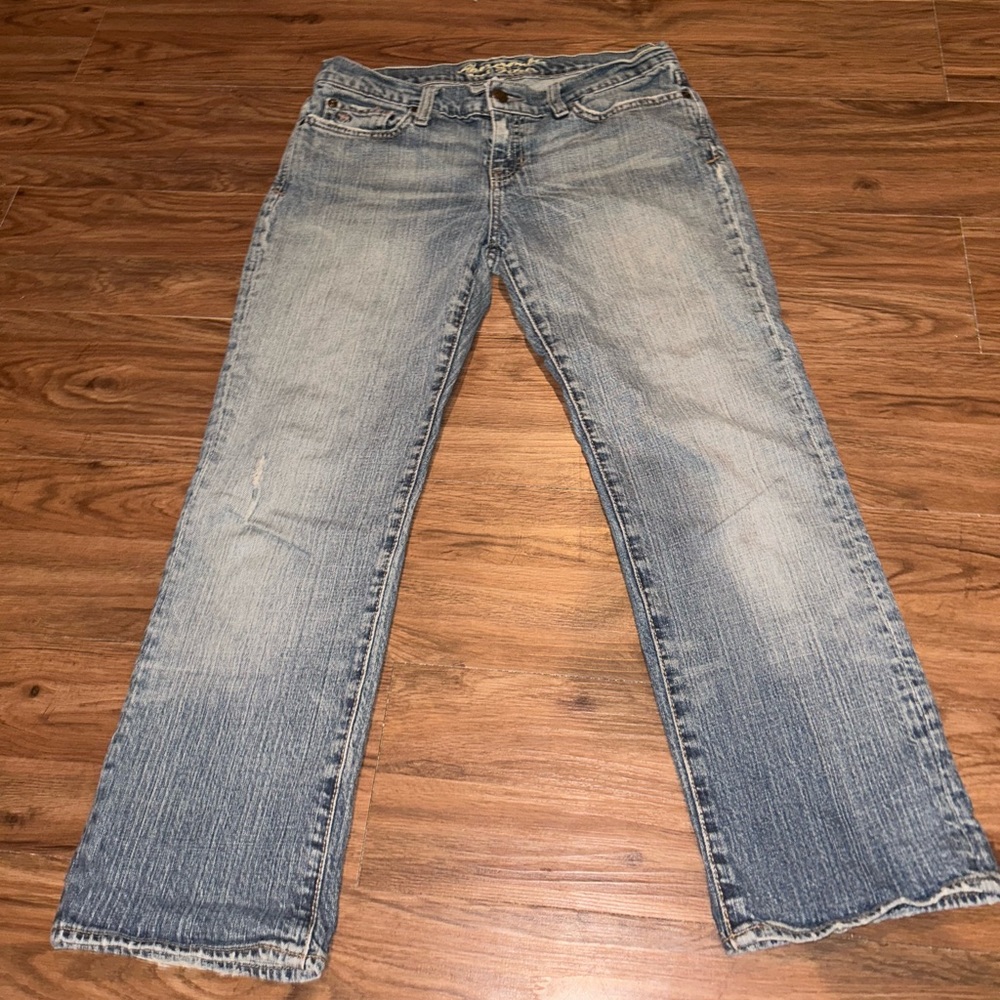 Low rise cropped Abercrombie size 4 jeans